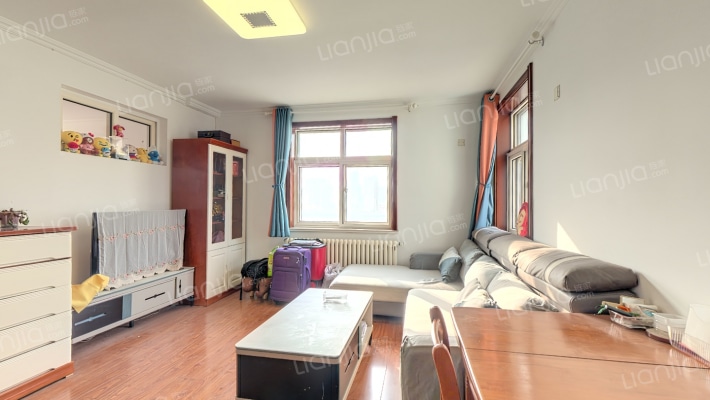 警官培训中心二手房实景图