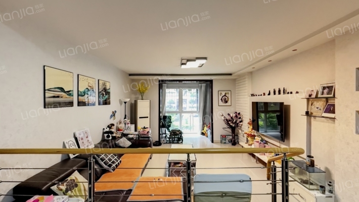 鸿福家园二手房实景图