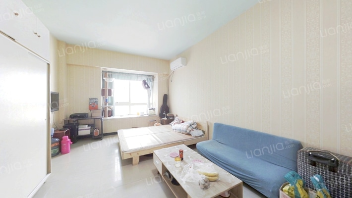 国贸大厦二手房实景图