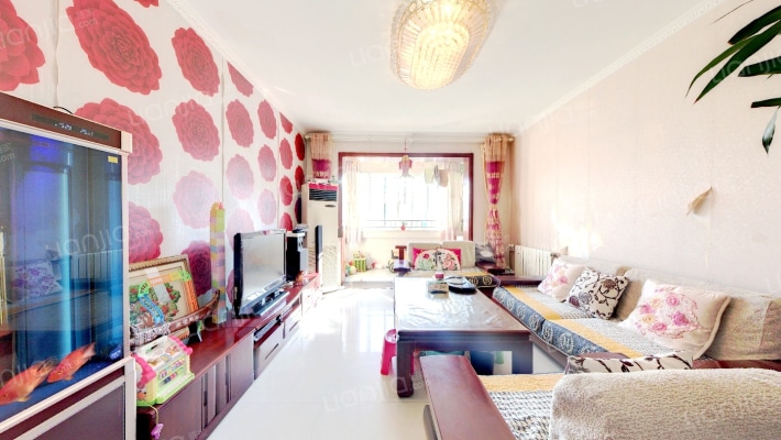 钢城新苑西区二手房实景图