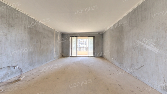 绿地悦城D区二手房实景图