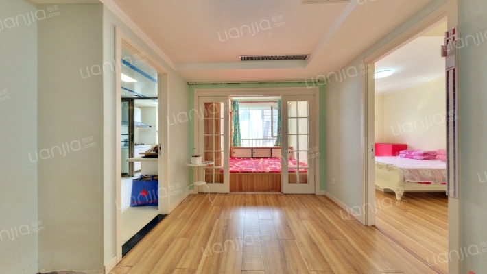 本家润园一期二手房实景图