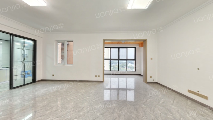 水岸花都二手房实景图