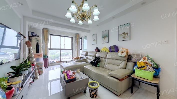 悠步临湖花园二手房实景图