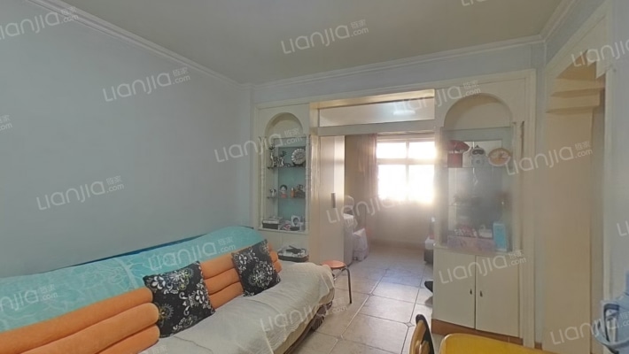 浴新大街12号院二手房实景图