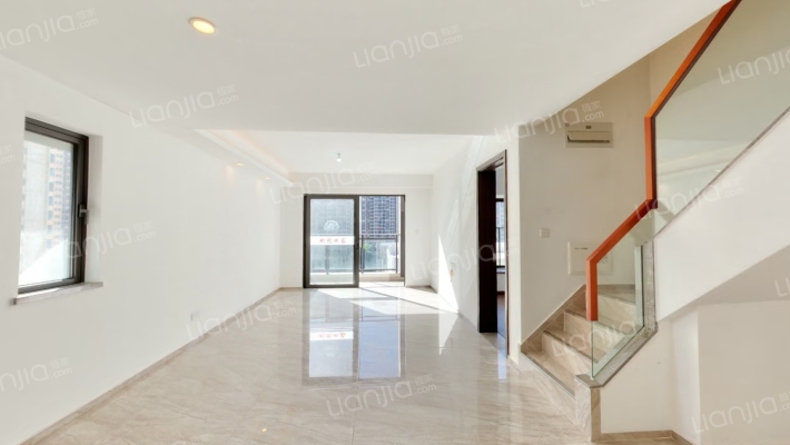 远洋招商保利东湾二手房实景图