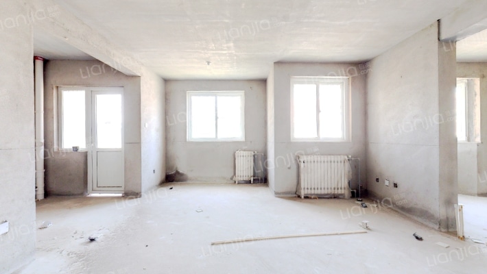 天赐椿城二期欢乐颂二手房实景图