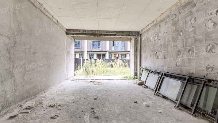 武汉雅居乐花园4期二手房实景图