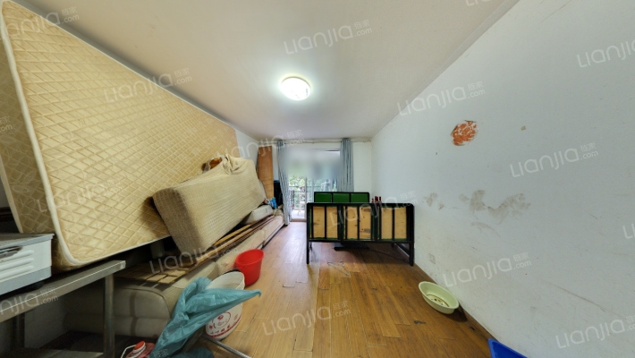 南城亲水佳苑二手房实景图