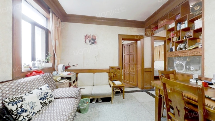 新元新村二手房实景图