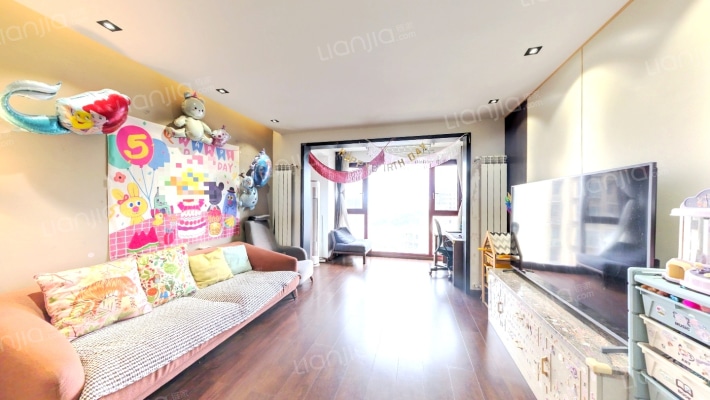 西湖鸿运佳苑二手房实景图