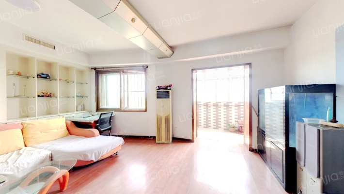 中嘉花园秀水苑二手房实景图