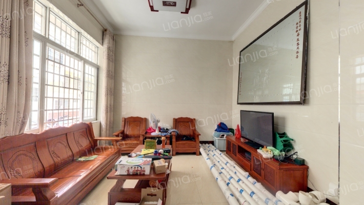 西油行村二手房实景图