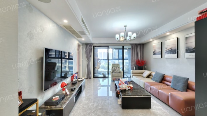 绿城·玫瑰园二手房实景图