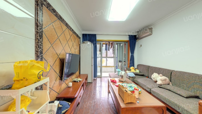 钱隆世家二手房实景图