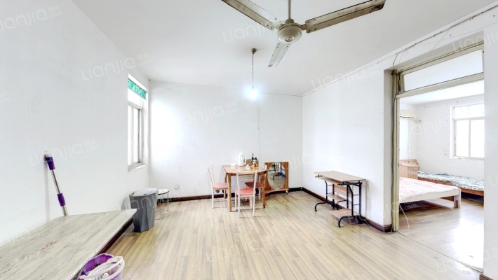 美菱新村南区二手房实景图