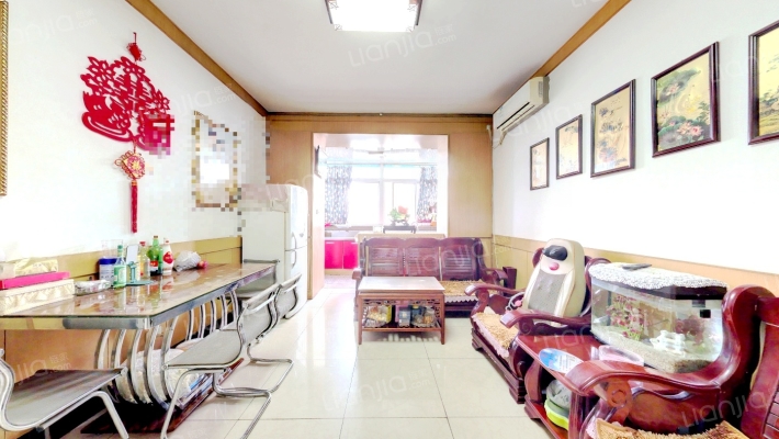 耐火小区二手房实景图