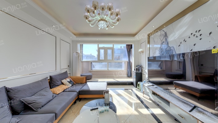 世茂萨拉曼卡二期二手房实景图