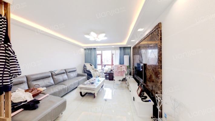 阳光名家二手房实景图