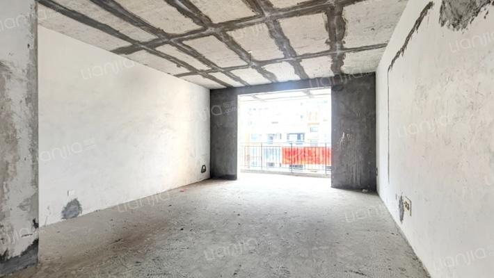 滨江新城二手房实景图