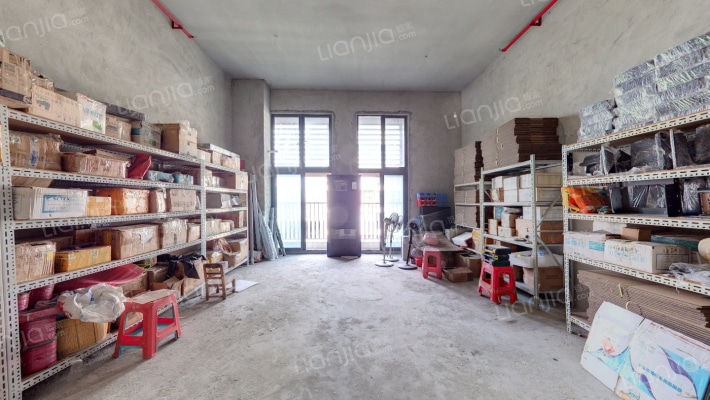 绿地空港国际中心二手房实景图