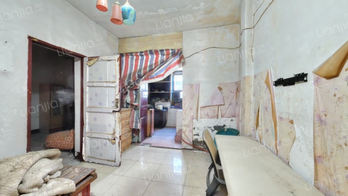 五彩社区二手房实景图