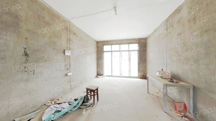 心怡花苑二手房实景图