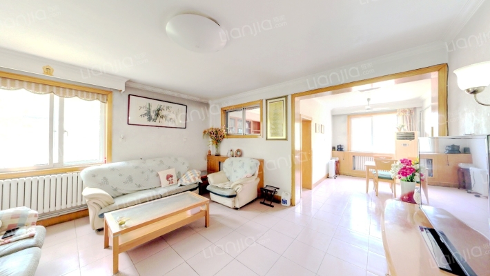 舜耕路42号二手房实景图