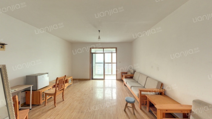 和泉嘉园二手房实景图