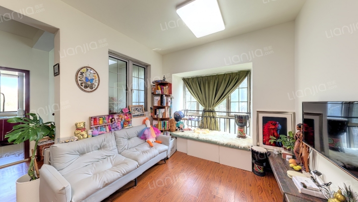 新明半岛雨荷轩二手房实景图