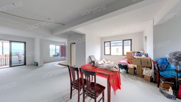 芦璟雅苑二手房实景图