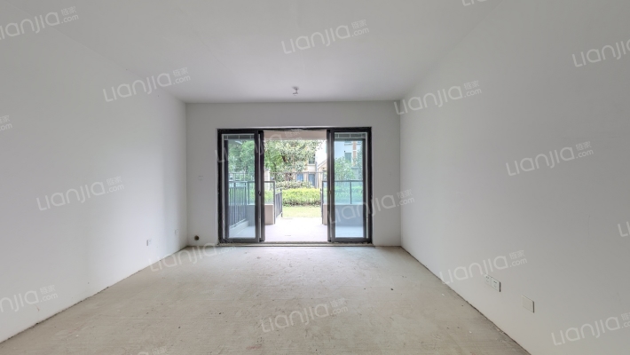 华新尊元里二手房实景图