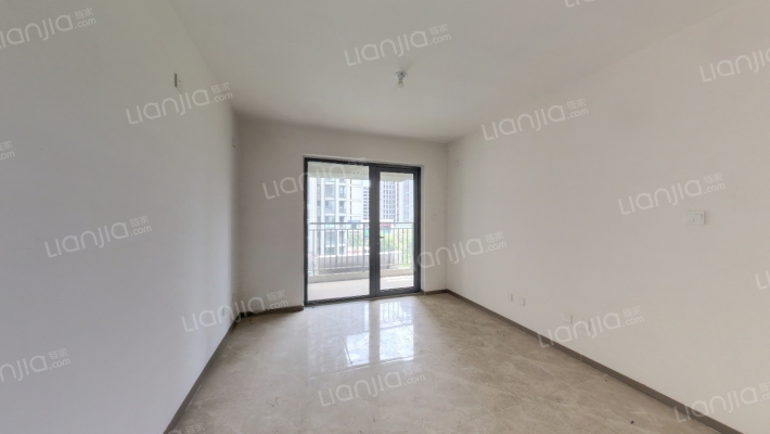 绿地德迈珑璟台二手房实景图