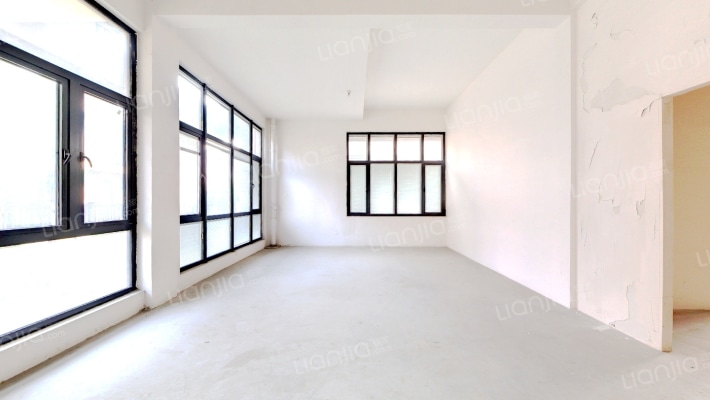 湖畔御园二手房实景图