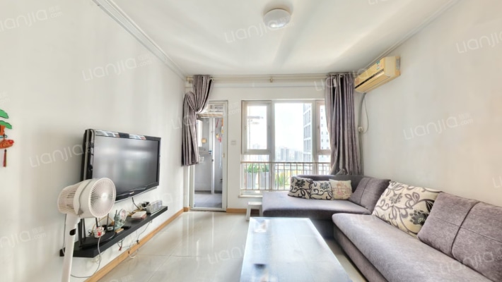 万科金色海蓉一期二手房实景图