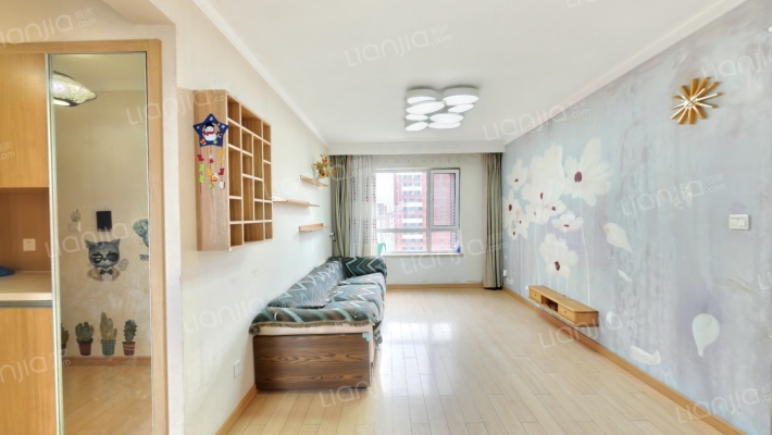 万科铁西蓝山二手房实景图