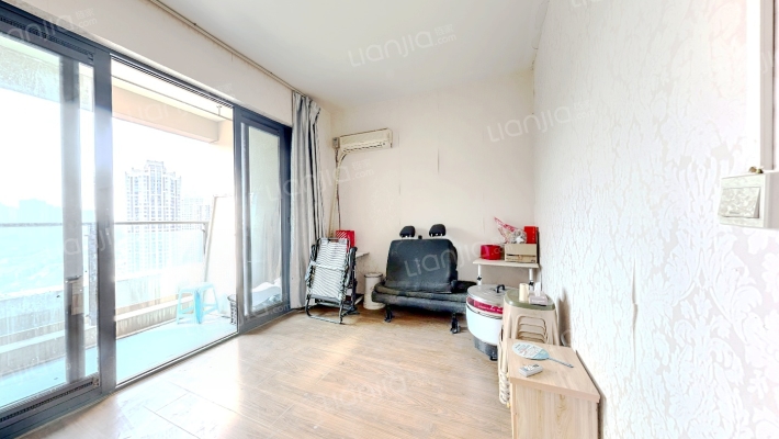 万达华城一期二手房实景图