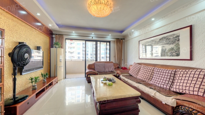 泉舜滨海上城二手房实景图