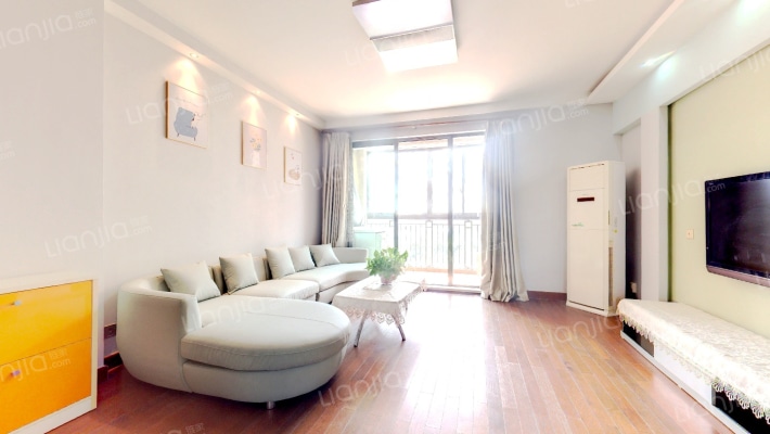 中旅蓝岸花园二手房实景图