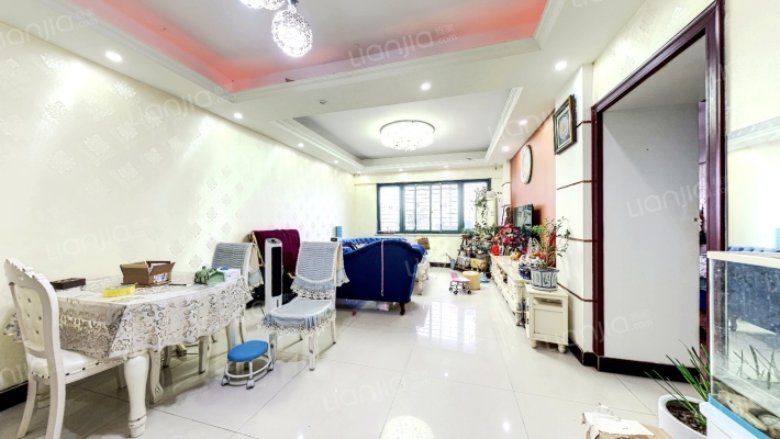 璞金公寓二手房实景图