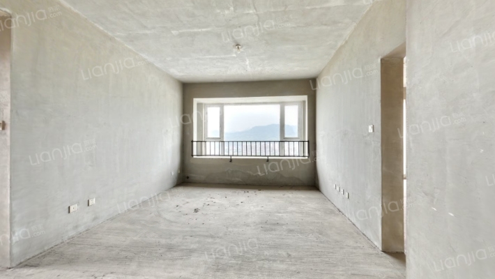 外滩星空二手房实景图