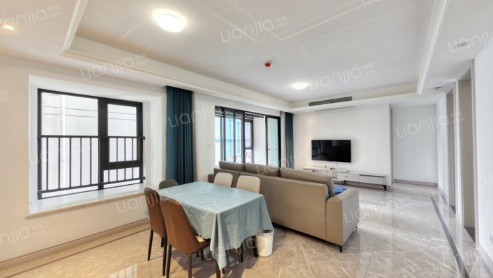 万科天空之城二手房实景图