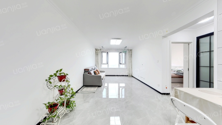 亚泰鲲鹏府二手房实景图