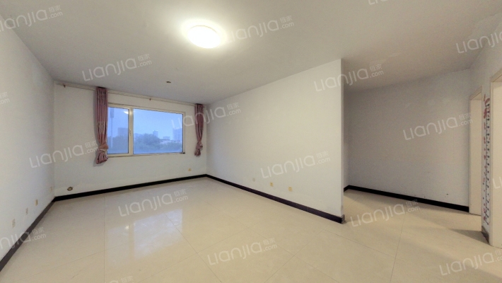 现代颐和苑二手房实景图