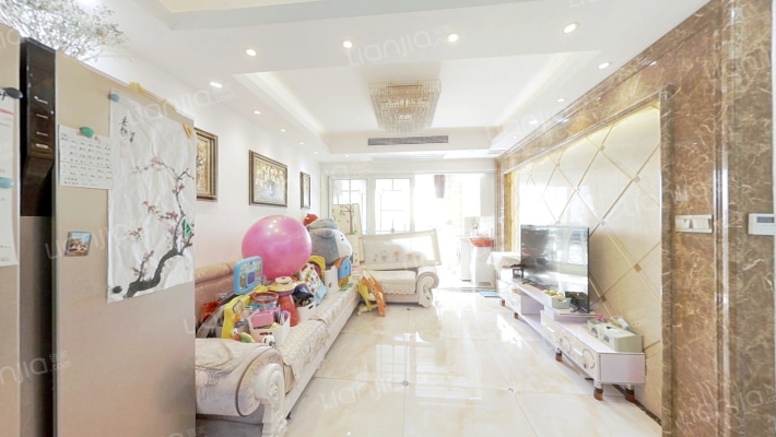 孔雀雅园二手房实景图