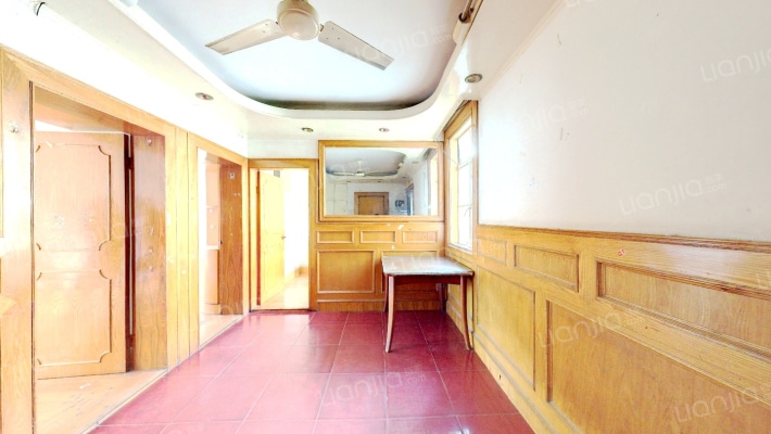 郭里园新村二手房实景图