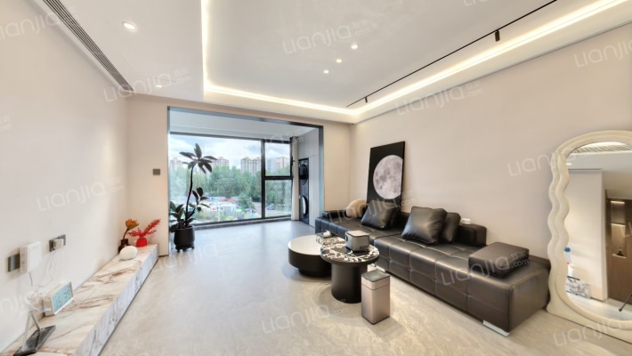 崂山悦府二手房实景图