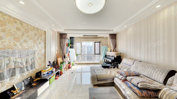 南海壹号山海公馆二手房实景图