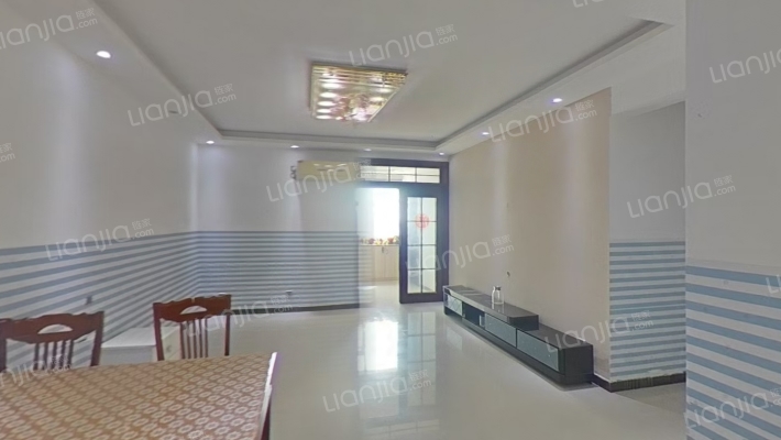 金凤名苑二手房实景图