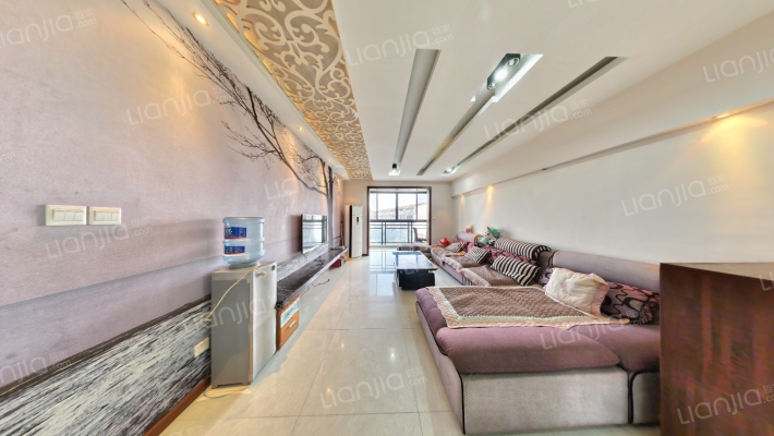 润鑫宅院二手房实景图